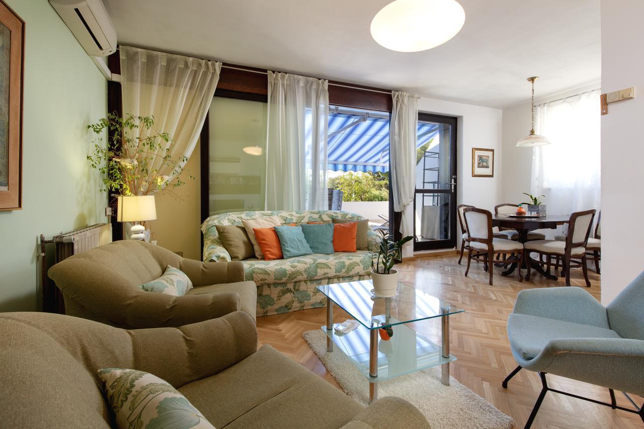 Apartment Viki Split Eksteriør billede